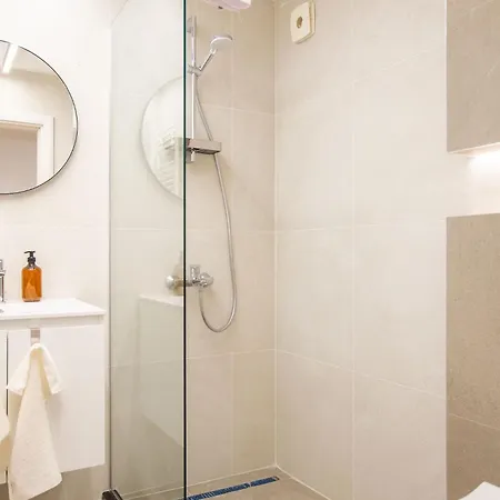 公寓 Sofiastayapartments A12