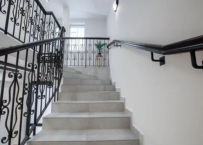 アパート Sofiastayapartments A12 *